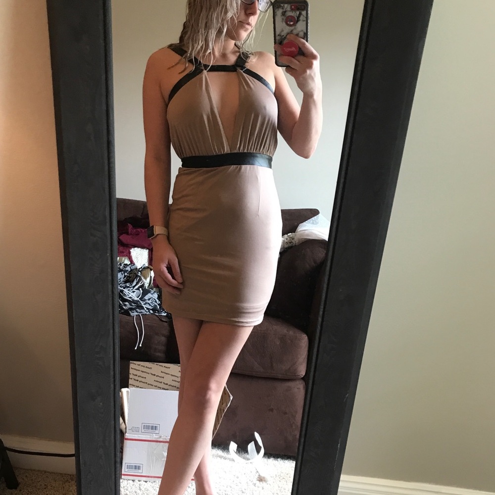 VERY SEXY TOBI DRESS WITH LEATHER STRAPS!
